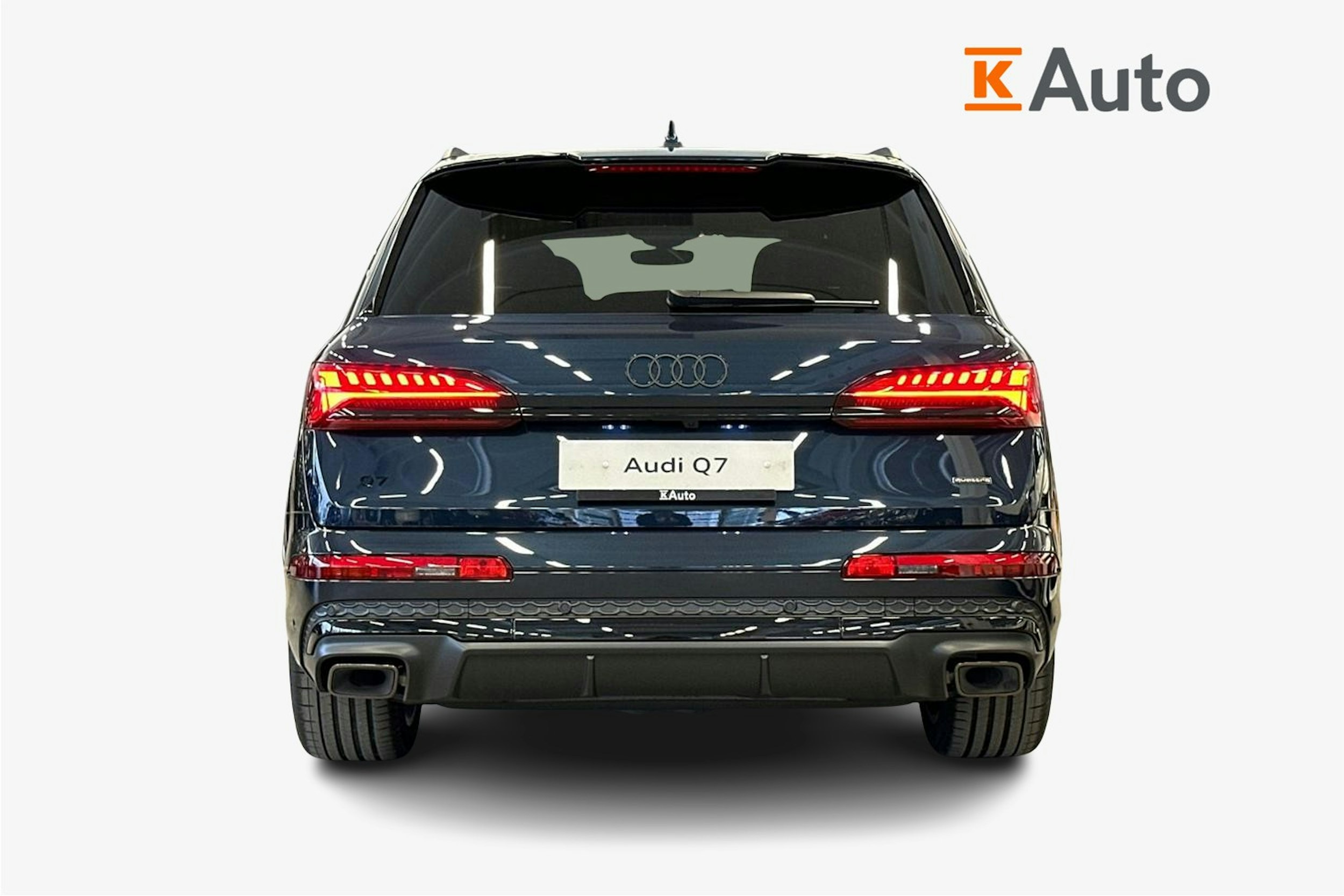 met. sininen Audi Q7 2025 kuva 3.