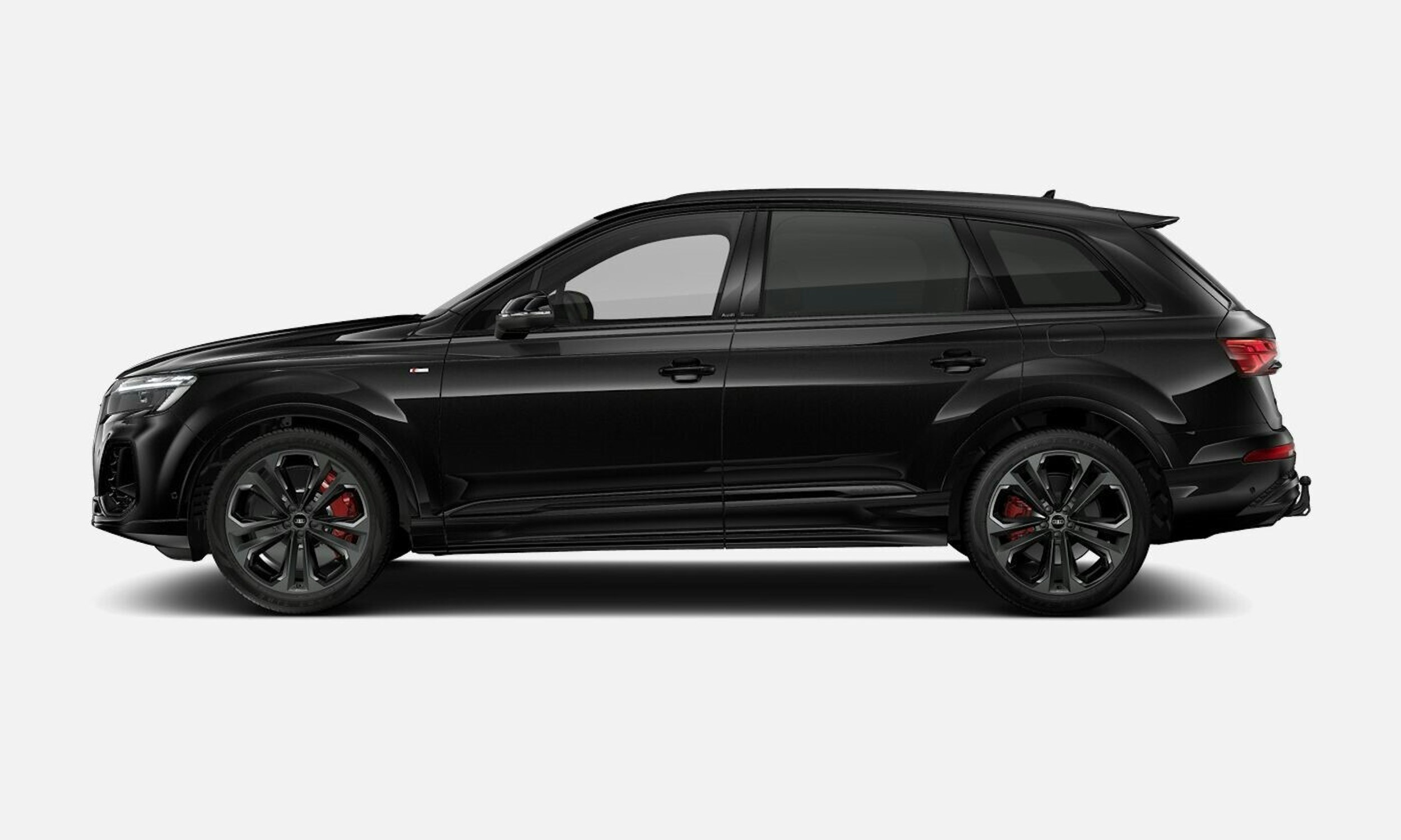 mythos musta Audi Q7 2025 kuva 6.
