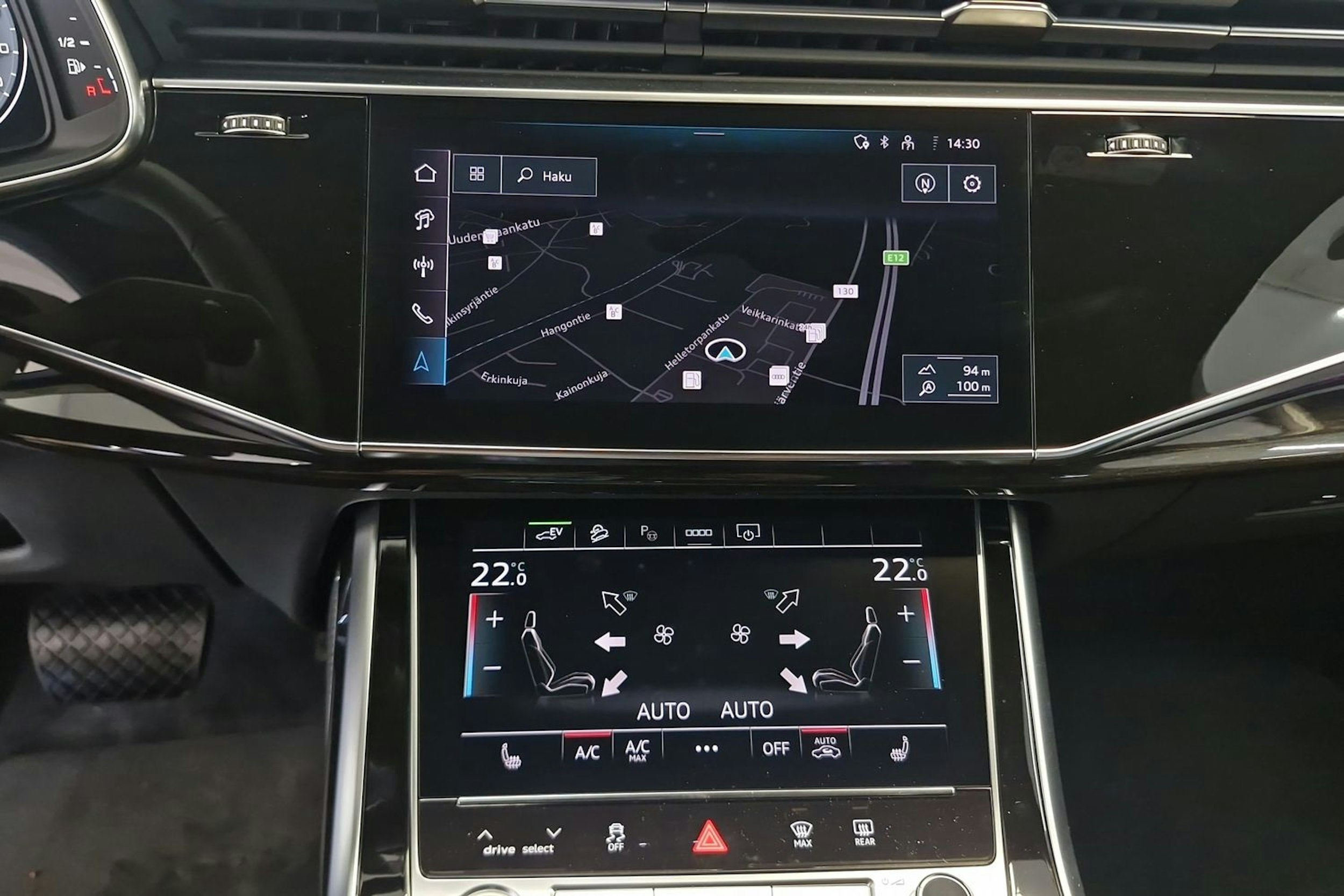 mythos musta Audi Q7 2025 kuva 16.