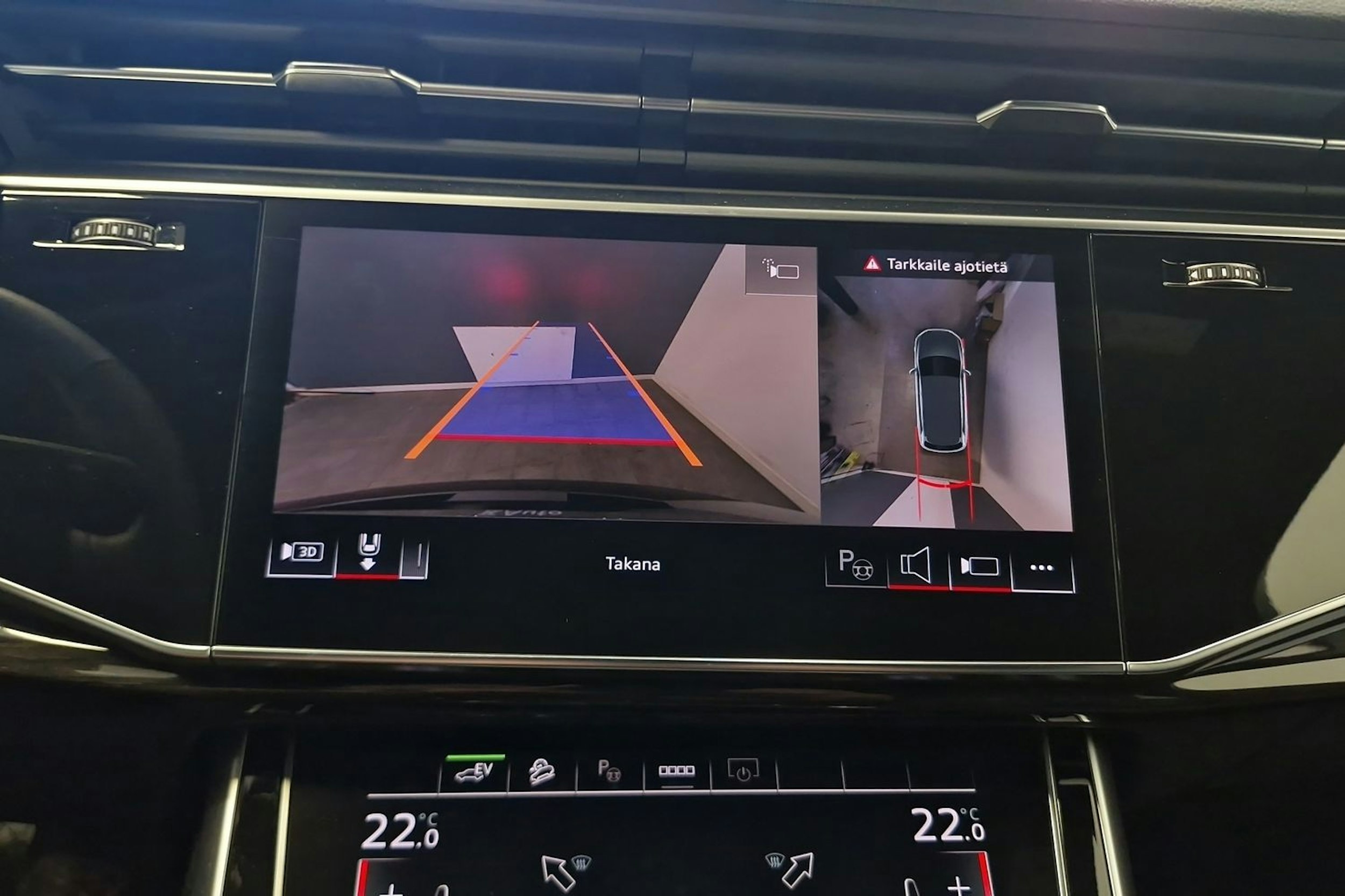 mythos musta Audi Q7 2025 kuva 18.
