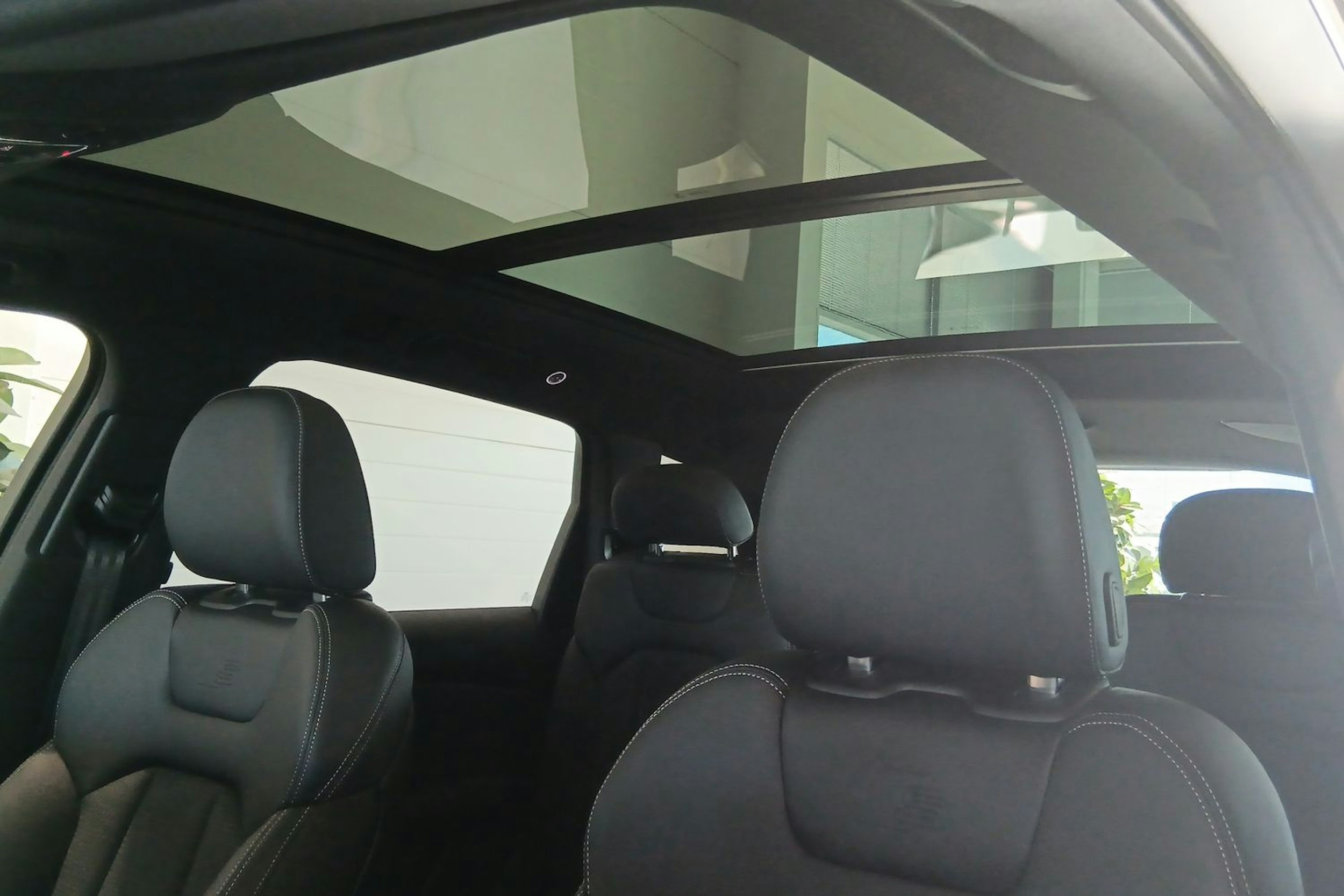 mythos musta Audi Q7 2025 kuva 19.