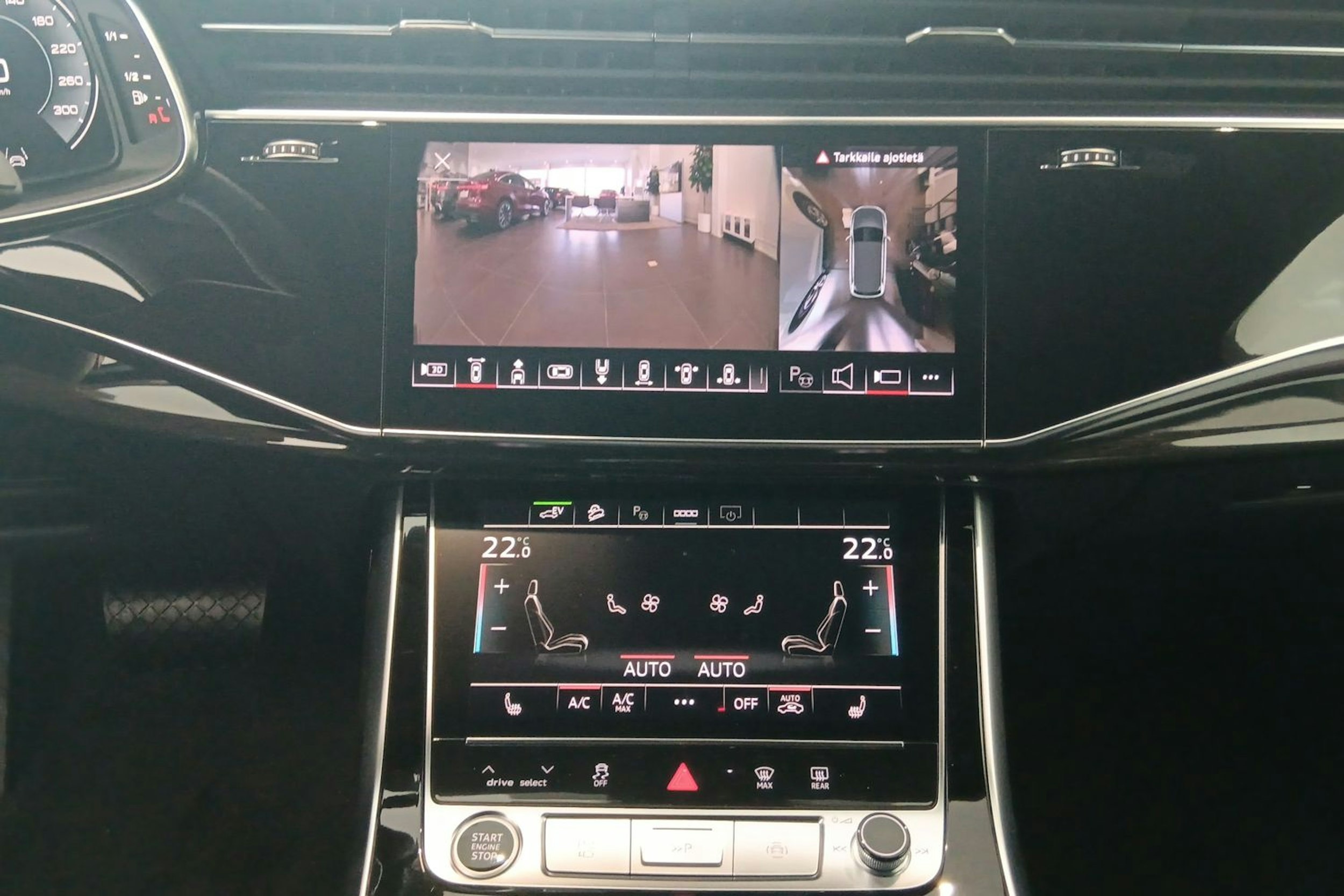 mythos musta Audi Q7 2025 kuva 21.