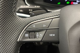 met. musta Audi Q7 2025 kuva 15.