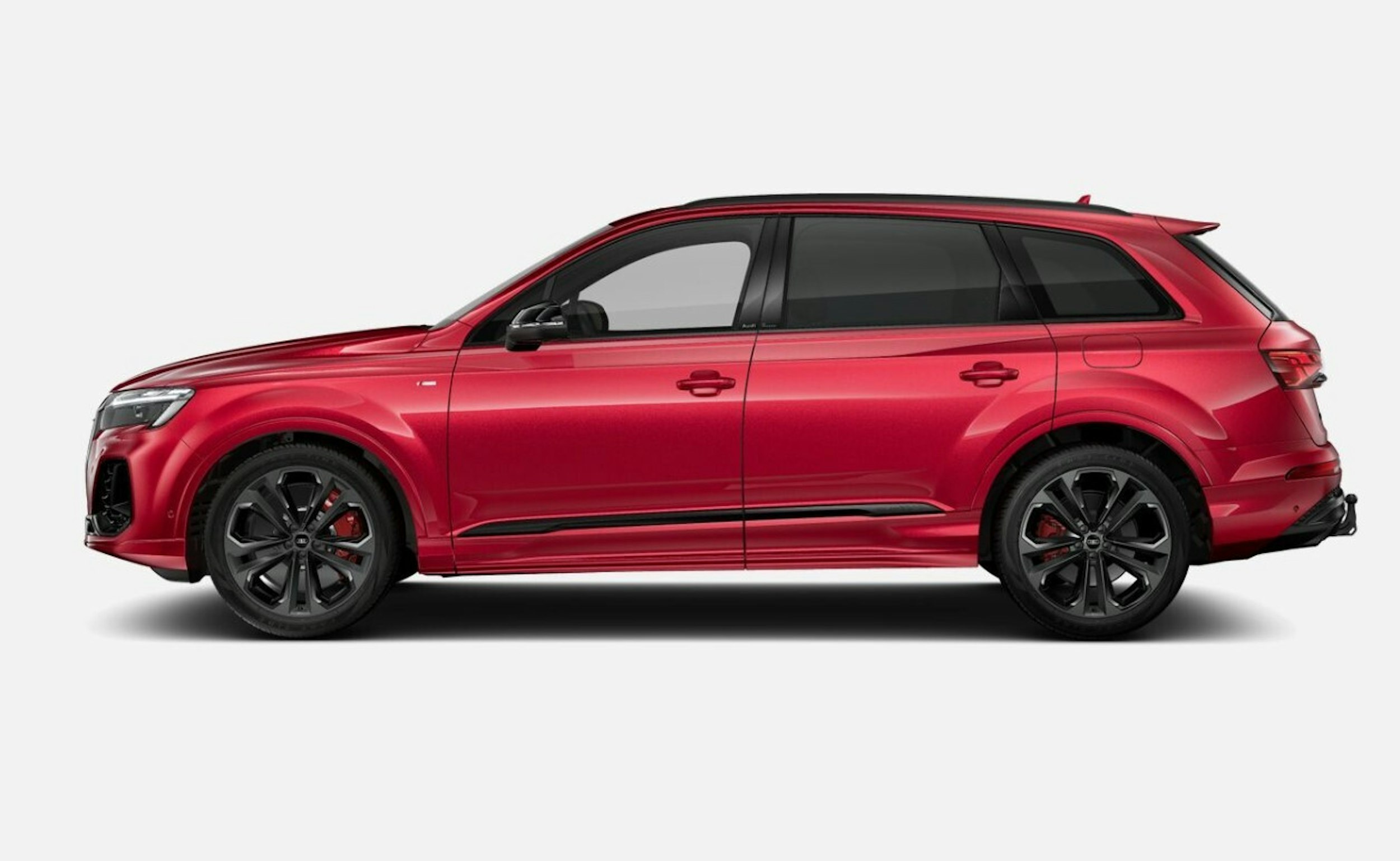 met. punainen Audi Q7 2025 kuva 2.