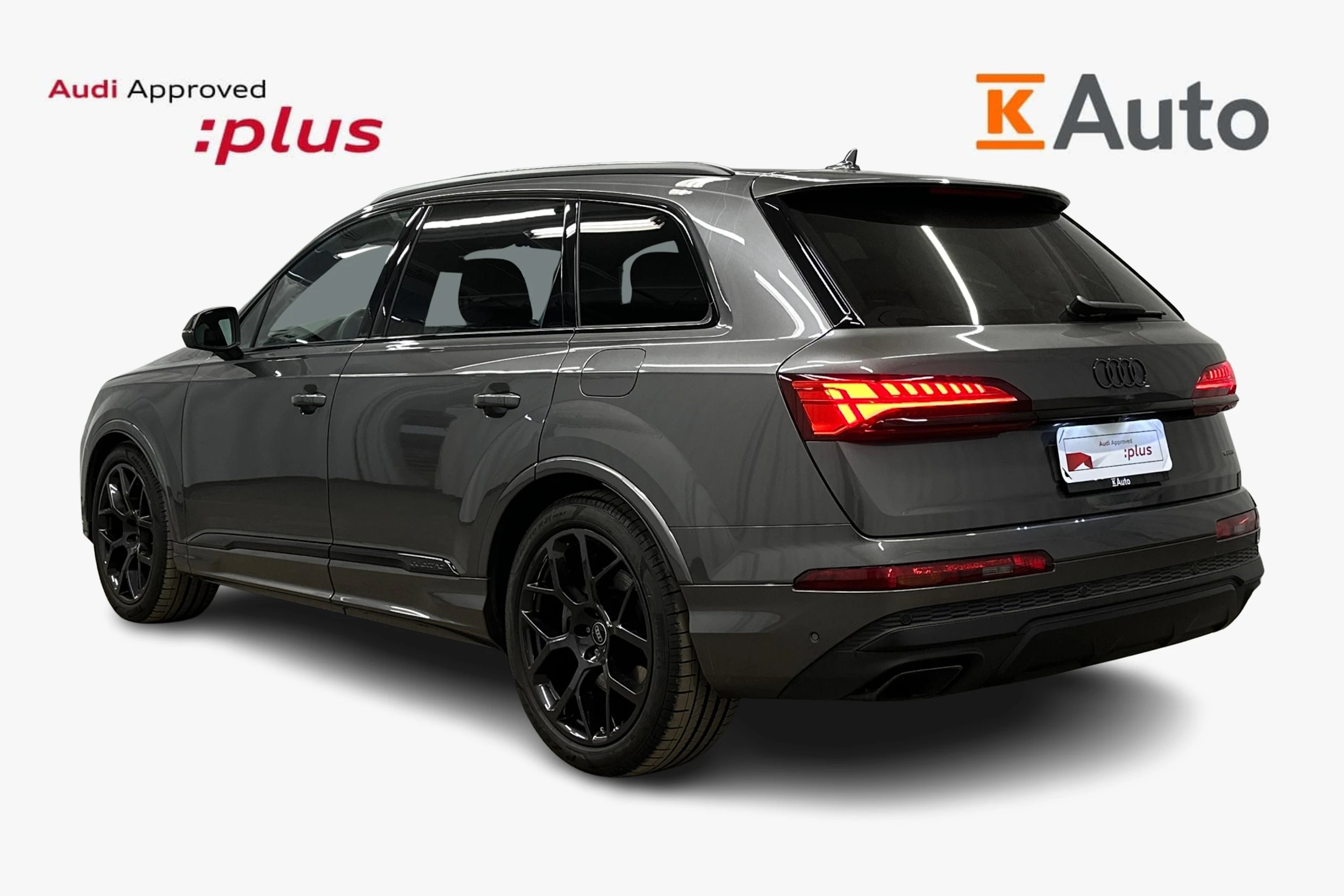 harmaa Audi Q7 2026 kuva 2.