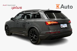 harmaa Audi Q7 2026 kuva 2.