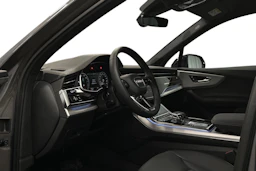 harmaa Audi Q7 2026 kuva 6.