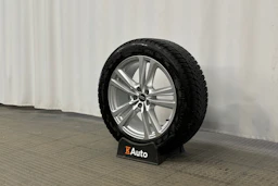 harmaa Audi Q7 2026 kuva 10.