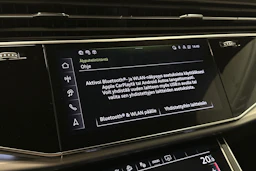 harmaa Audi Q7 2026 kuva 16.