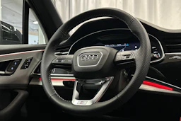 beige Audi Q7 2026 kuva 20.