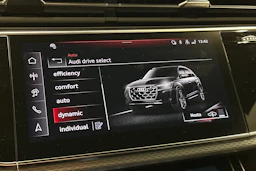 beige Audi Q7 2026 kuva 29.