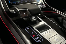 beige Audi Q7 2026 kuva 39.