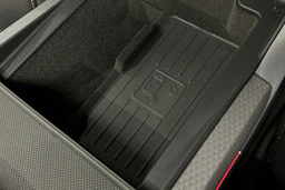 beige Audi Q7 2026 kuva 40.