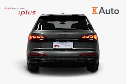 harmaa Audi Q7 2026 kuva 3.