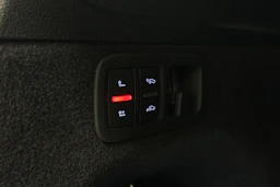 harmaa Audi Q7 2026 kuva 13.