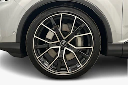hopea Audi Q7 2026 kuva 9.