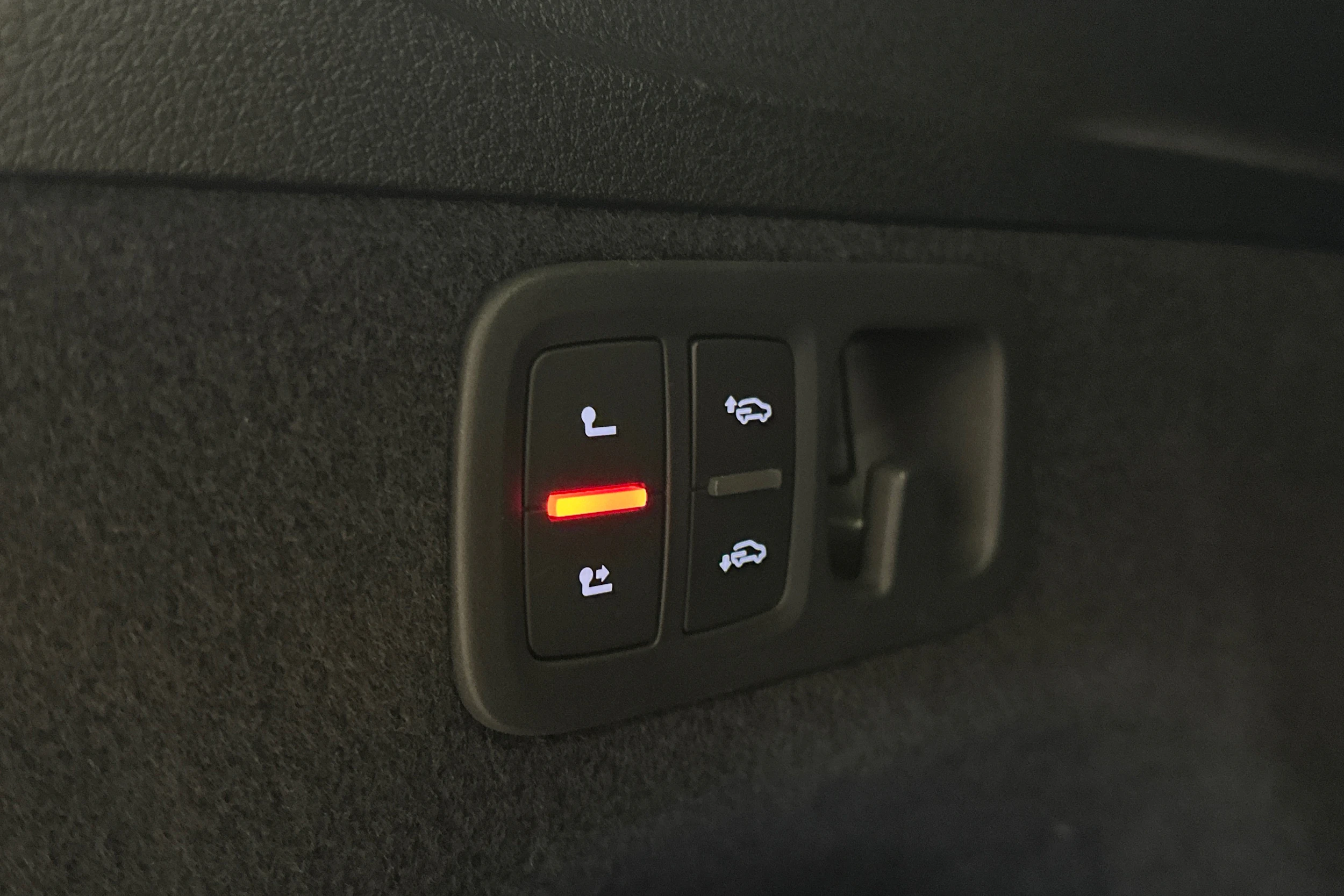hopea Audi Q7 2026 kuva 13.