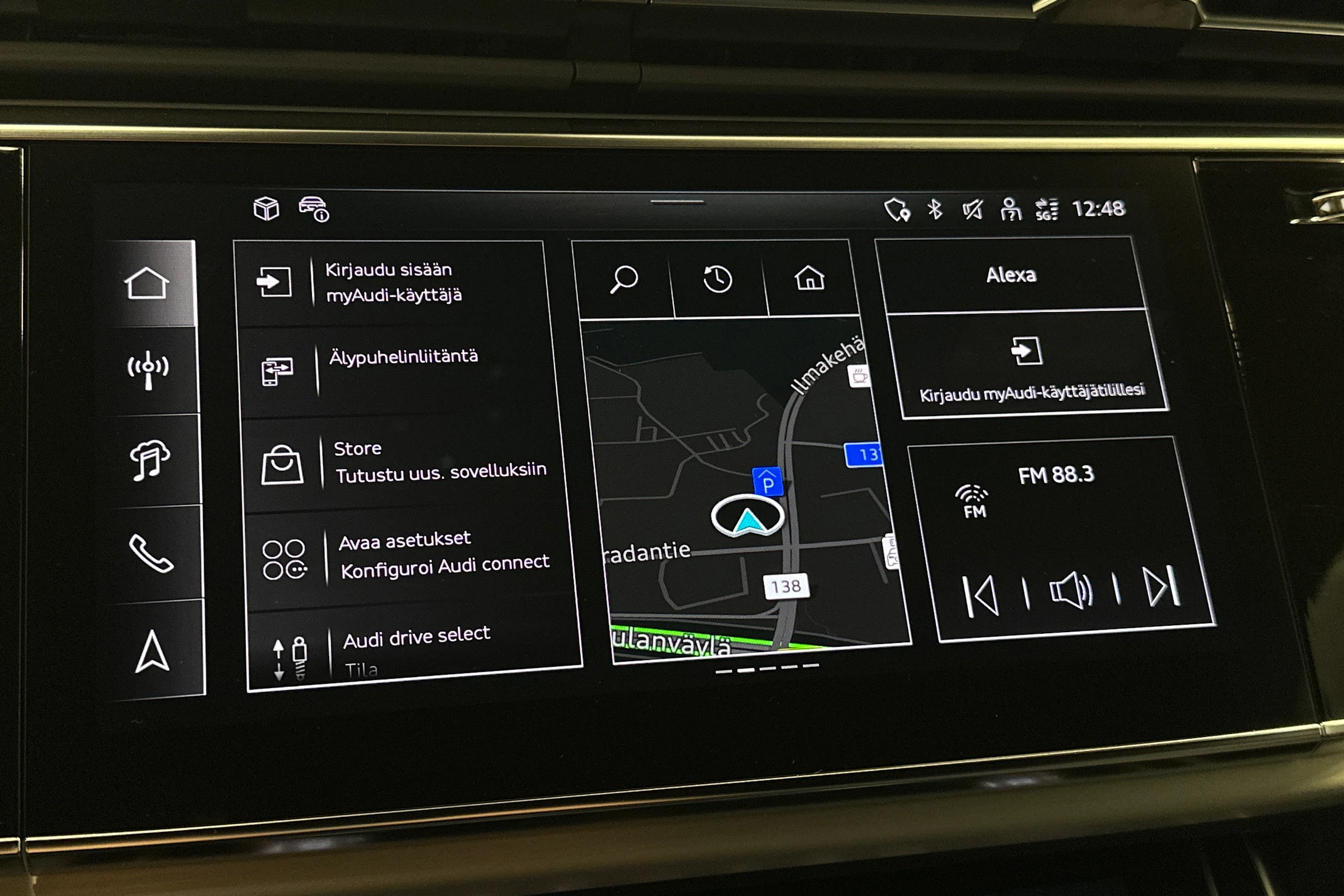 hopea Audi Q7 2026 kuva 25.