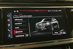 hopea Audi Q7 2026 kuva 28.