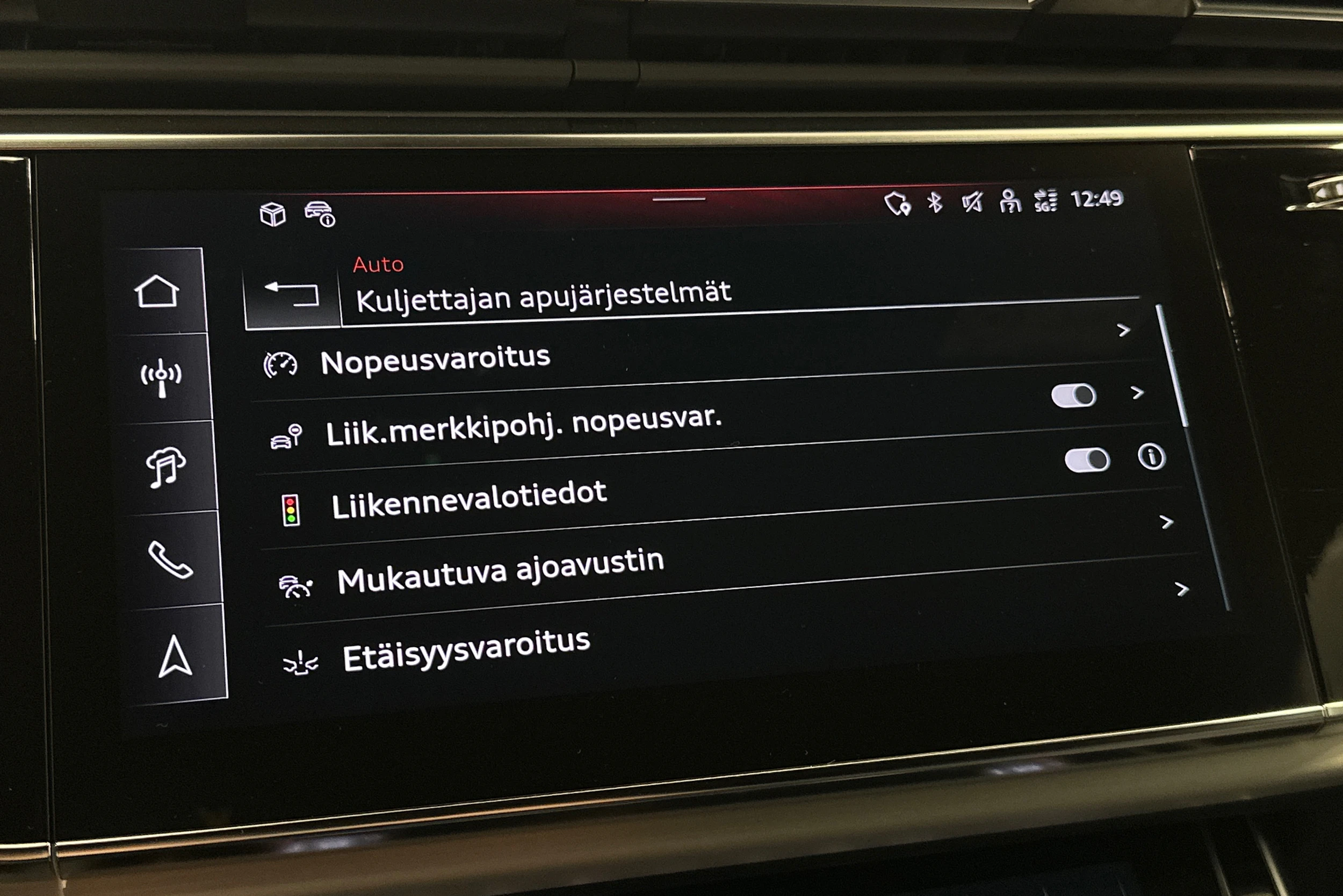 hopea Audi Q7 2026 kuva 30.