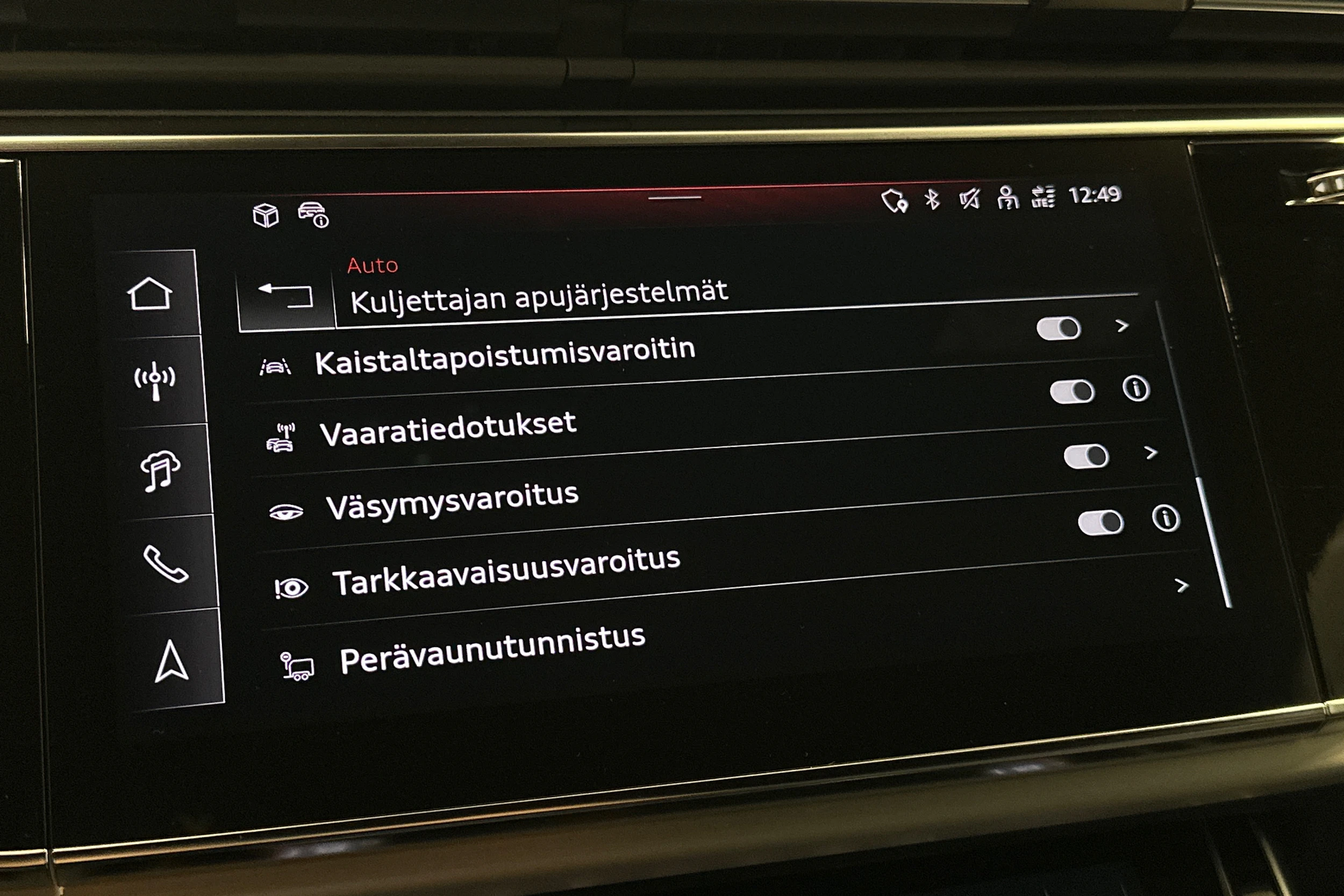 hopea Audi Q7 2026 kuva 32.