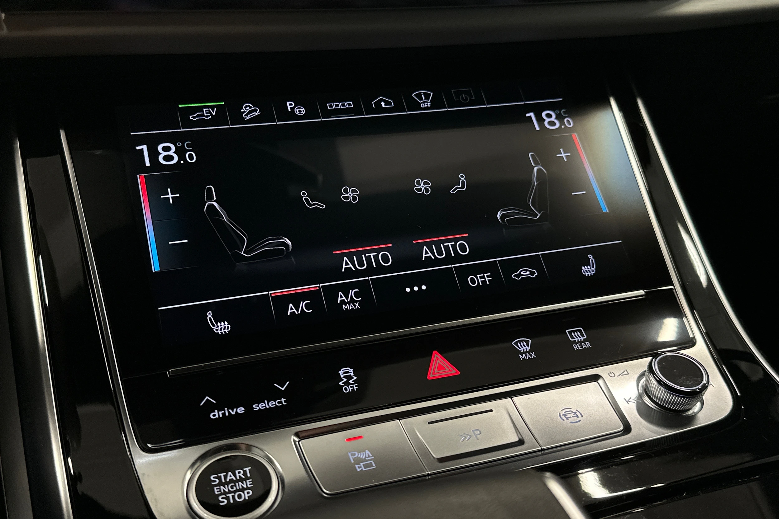 hopea Audi Q7 2026 kuva 35.