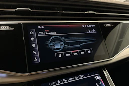 beige Audi Q7 2026 kuva 18.