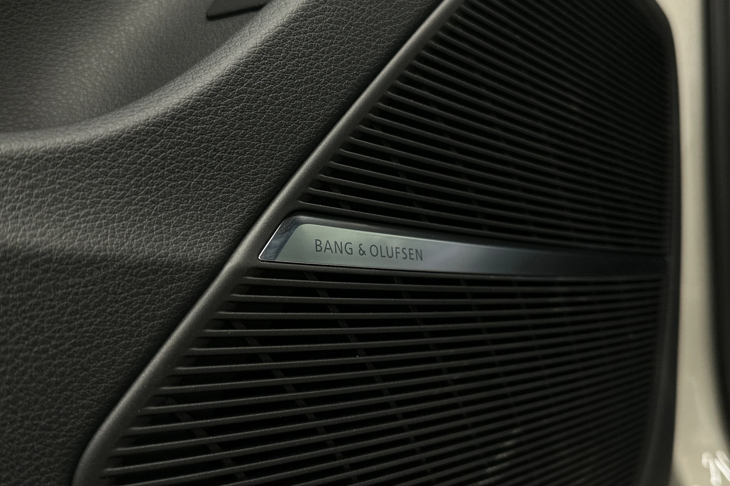 beige Audi Q7 2026 kuva 27.