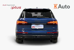 sininen Audi Q7 2026 kuva 3.
