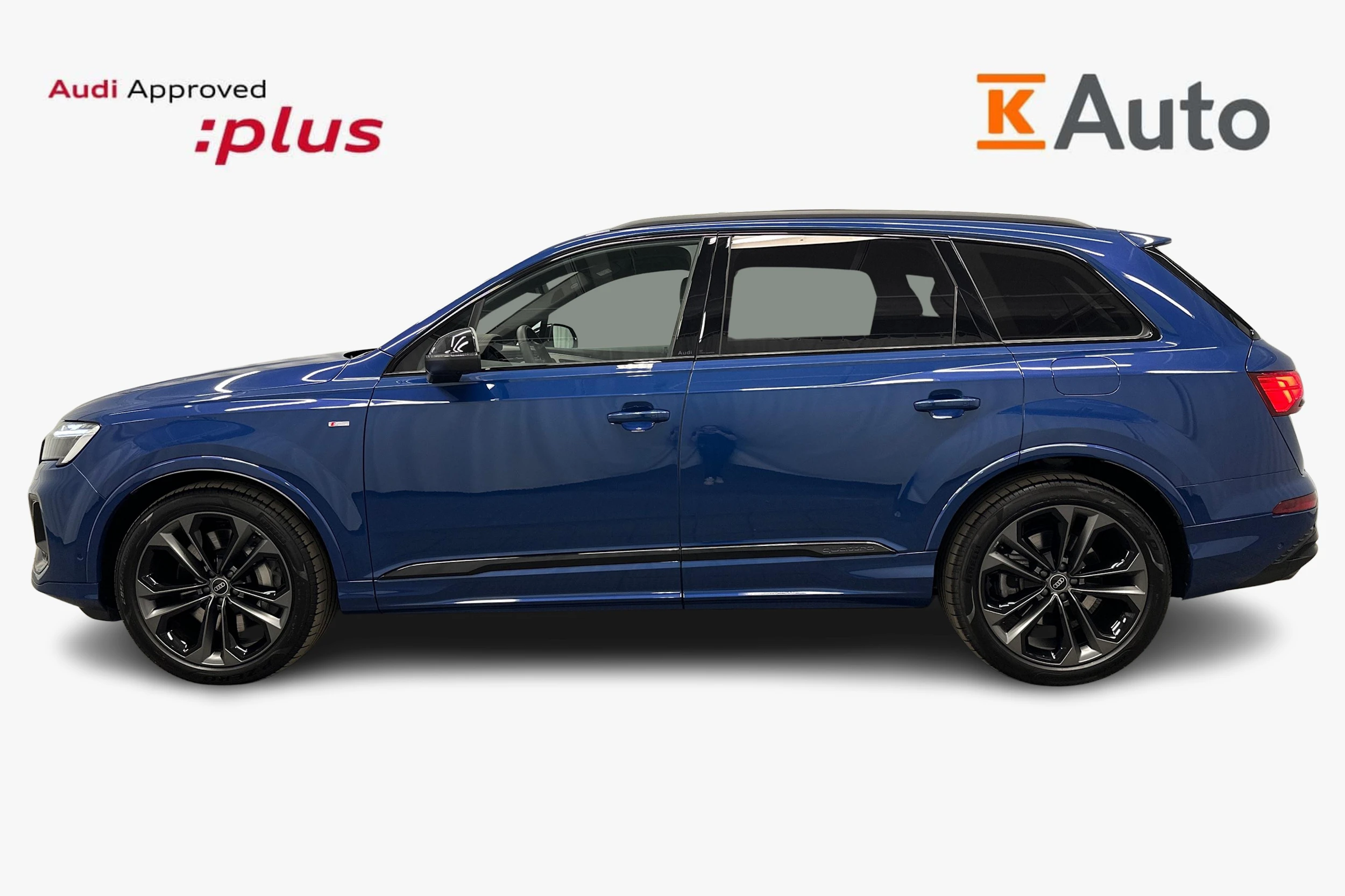 sininen Audi Q7 2026 kuva 5.