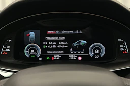 sininen Audi Q7 2026 kuva 13.