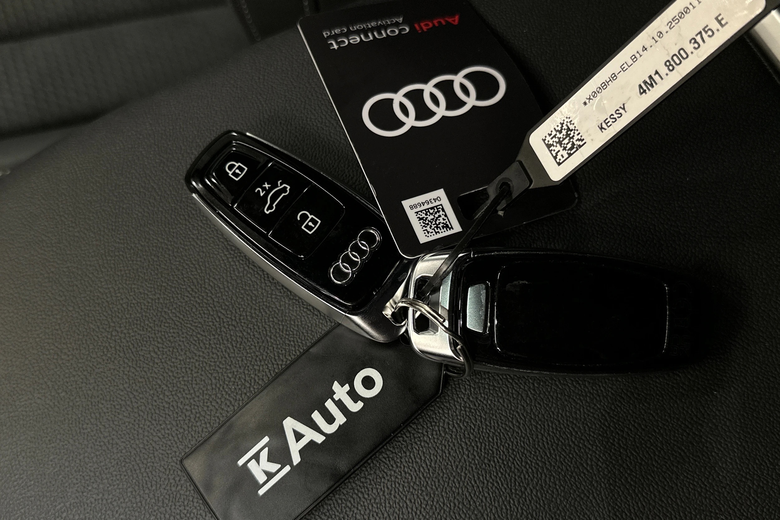 sininen Audi Q7 2026 kuva 40.