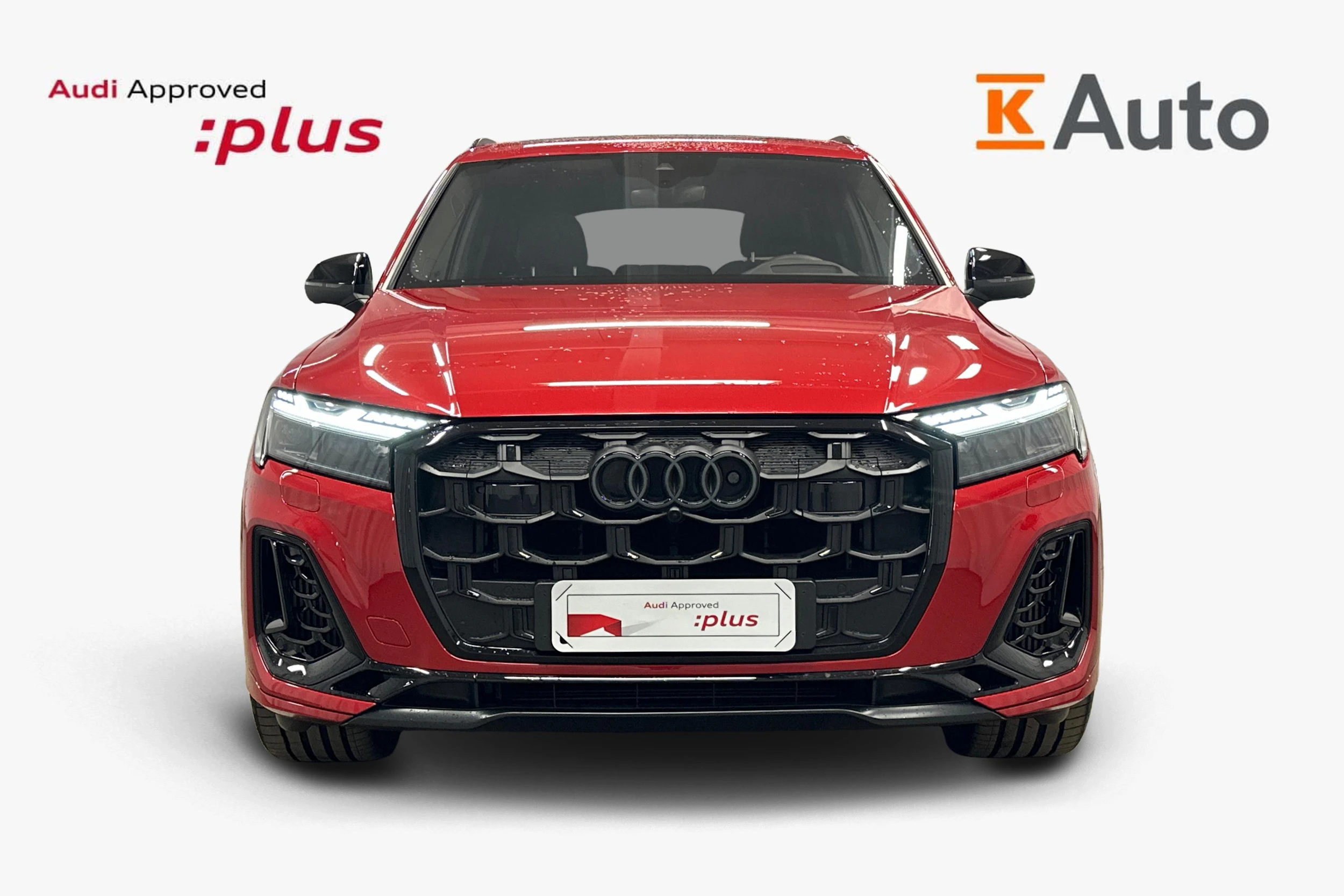 punainen Audi Q7 2026 kuva 4.