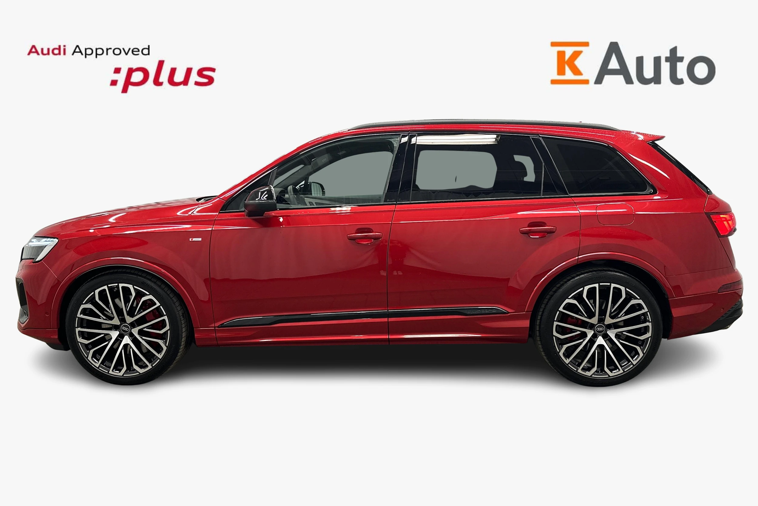 punainen Audi Q7 2026 kuva 5.