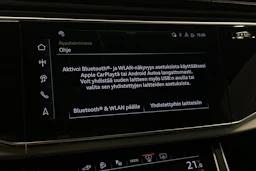 punainen Audi Q7 2026 kuva 24.