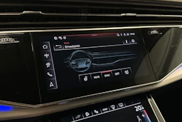 hopea Audi Q7 2026 kuva 18.