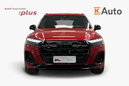 punainen Audi Q7 2026 kuva 4.