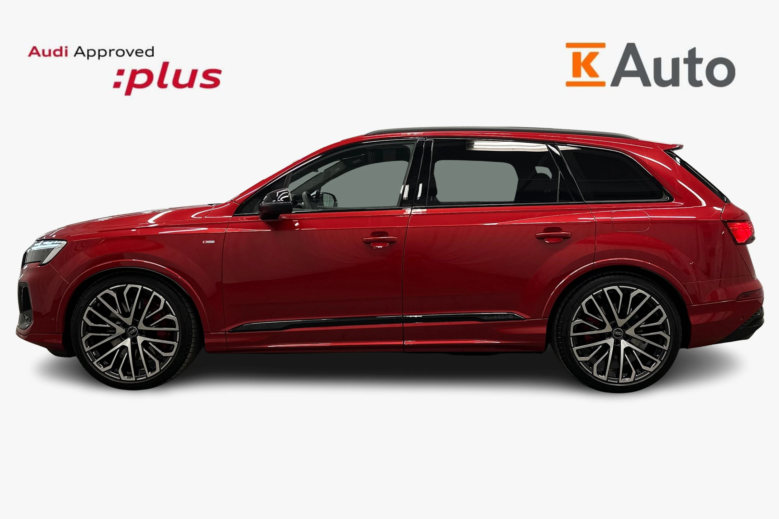 punainen Audi Q7 2026 kuva 5.