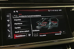 punainen Audi Q7 2026 kuva 30.