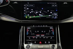 musta Audi Q7 2026 kuva 15.