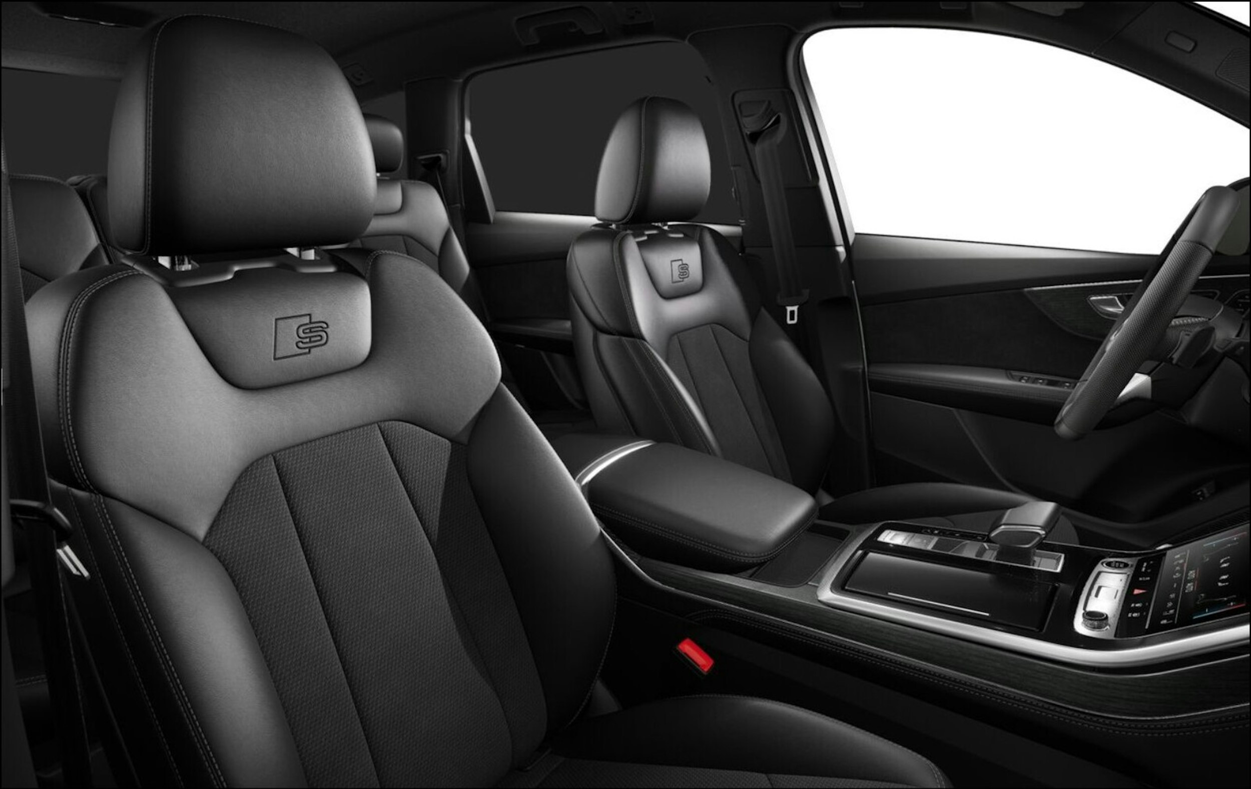 met. harmaa Audi Q7 2026 kuva 6.