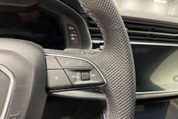 met. harmaa Audi Q7 2026 kuva 13.