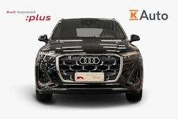 musta Audi Q7 2026 kuva 5.