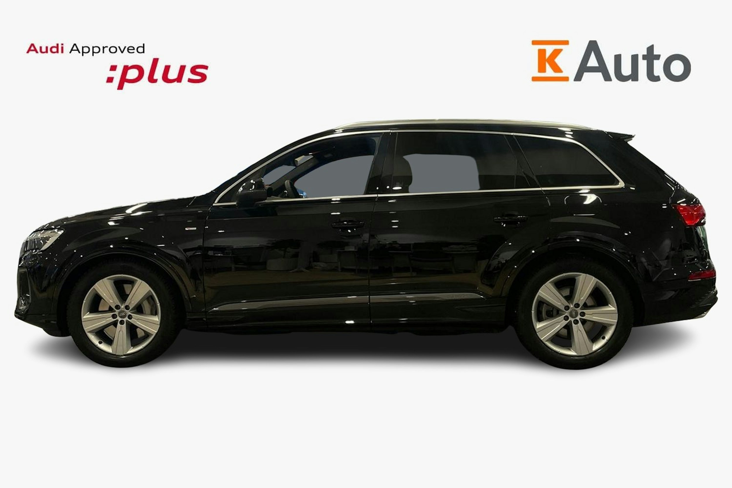 musta Audi Q7 2026 kuva 6.