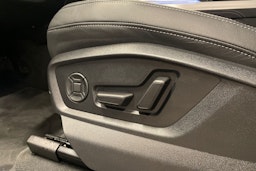 musta Audi Q7 2026 kuva 20.