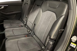 musta Audi Q7 2026 kuva 10.