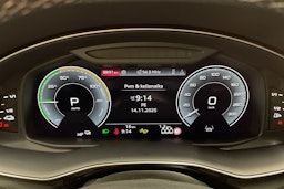 musta Audi Q7 2026 kuva 15.