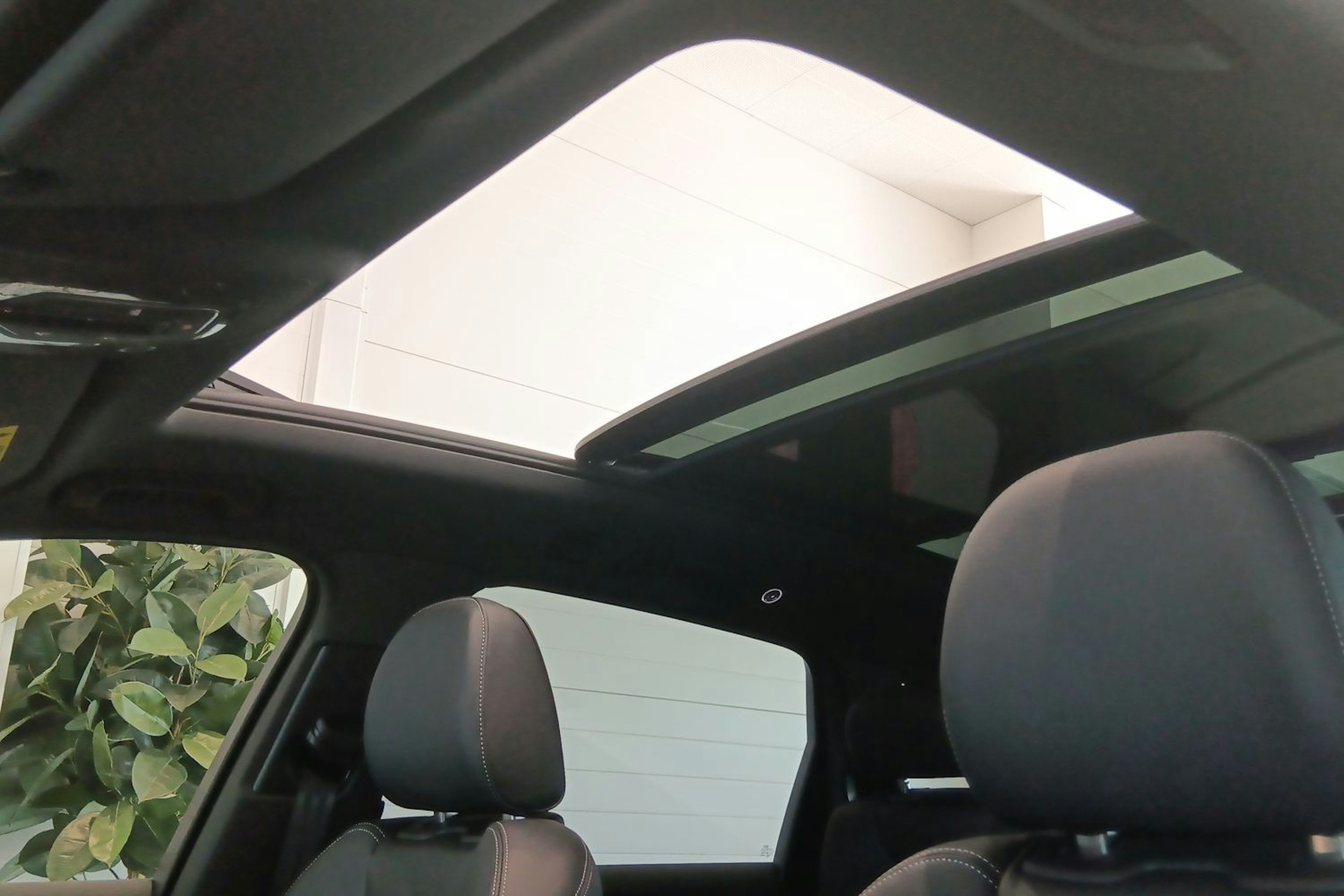 mythos musta Audi Q7 2026 kuva 17.