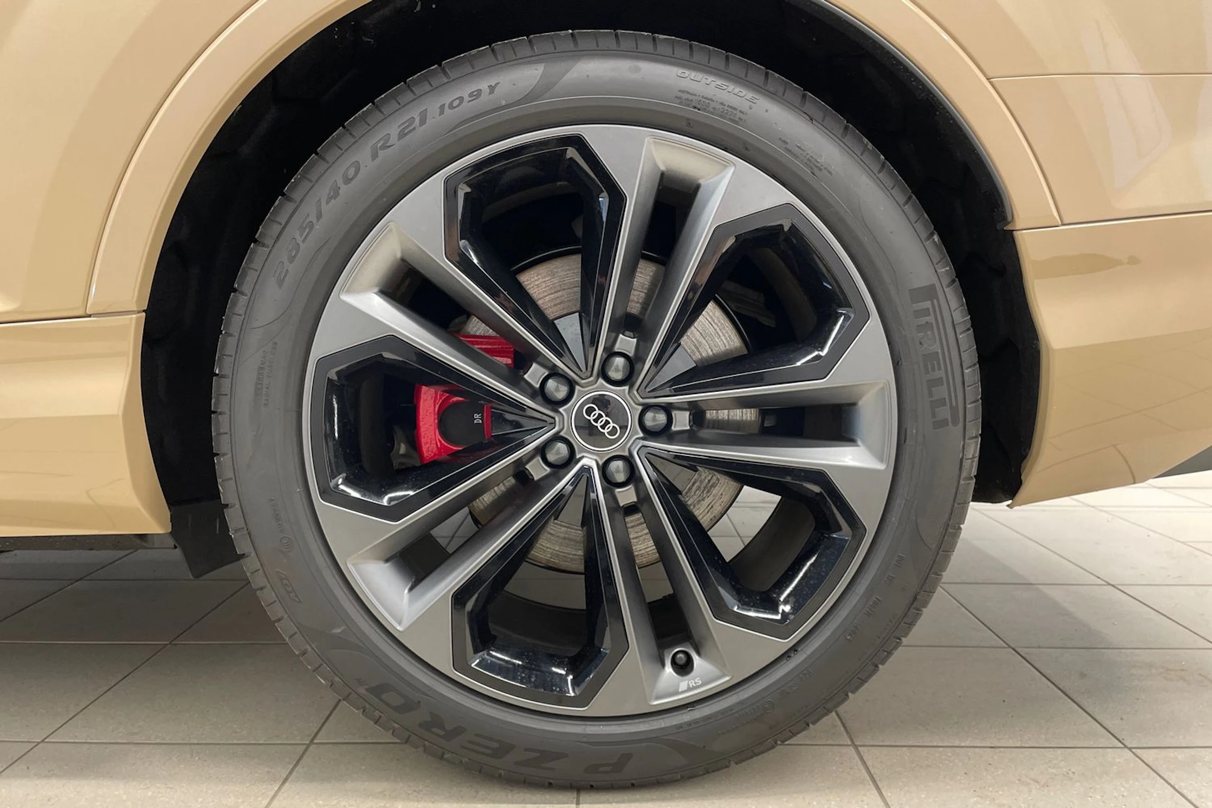 met. ruskea (beige) Audi Q7 2026 kuva 10.