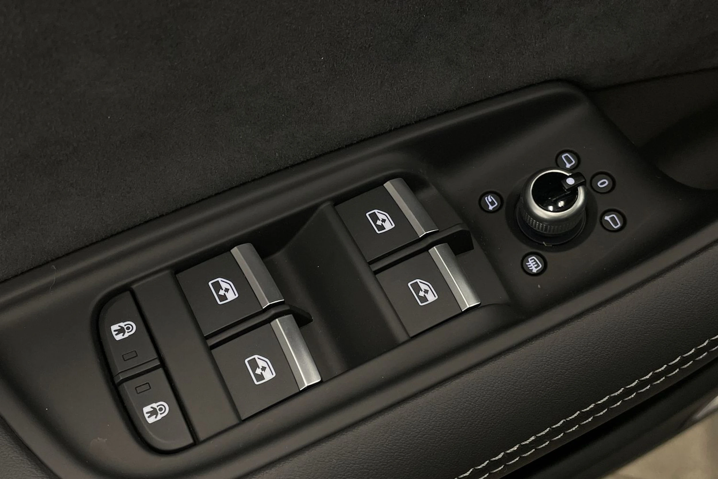 met. ruskea (beige) Audi Q7 2026 kuva 11.